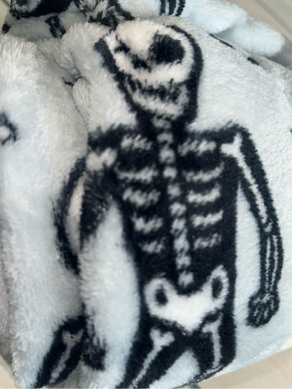 Halloween Monsters Plush Throw - Frank & Frie - 50x60 - Picture 6 of 6